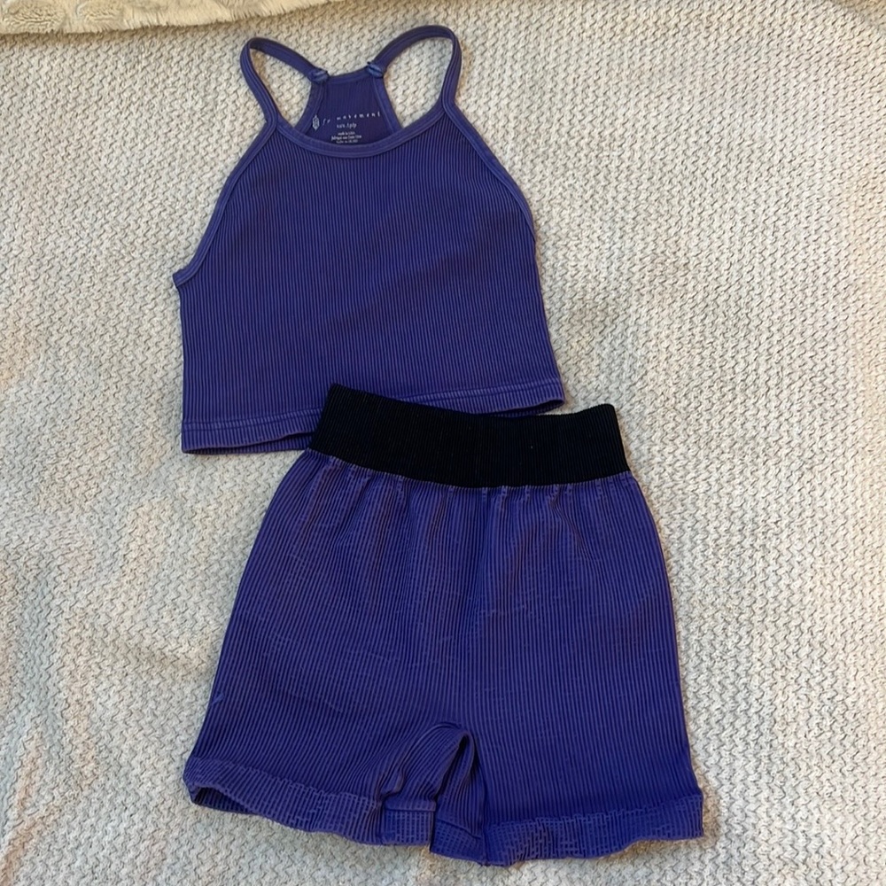 NEW - 🌺free people prajna happiness run set